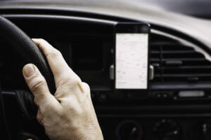 driving with hands-free phone
